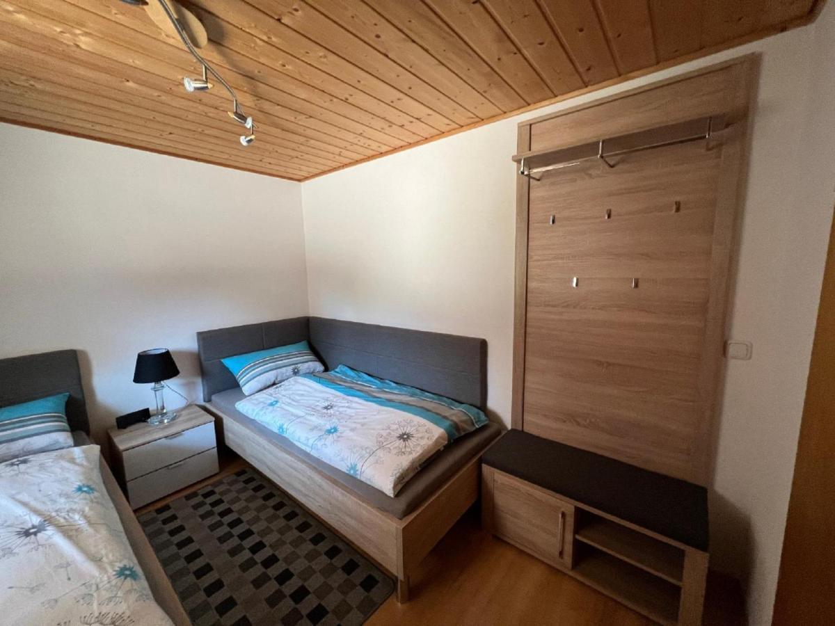 Ferienwohnung "Auszeit" Mit Garten Sankt Oswald-Riedlhuette Bagian luar foto