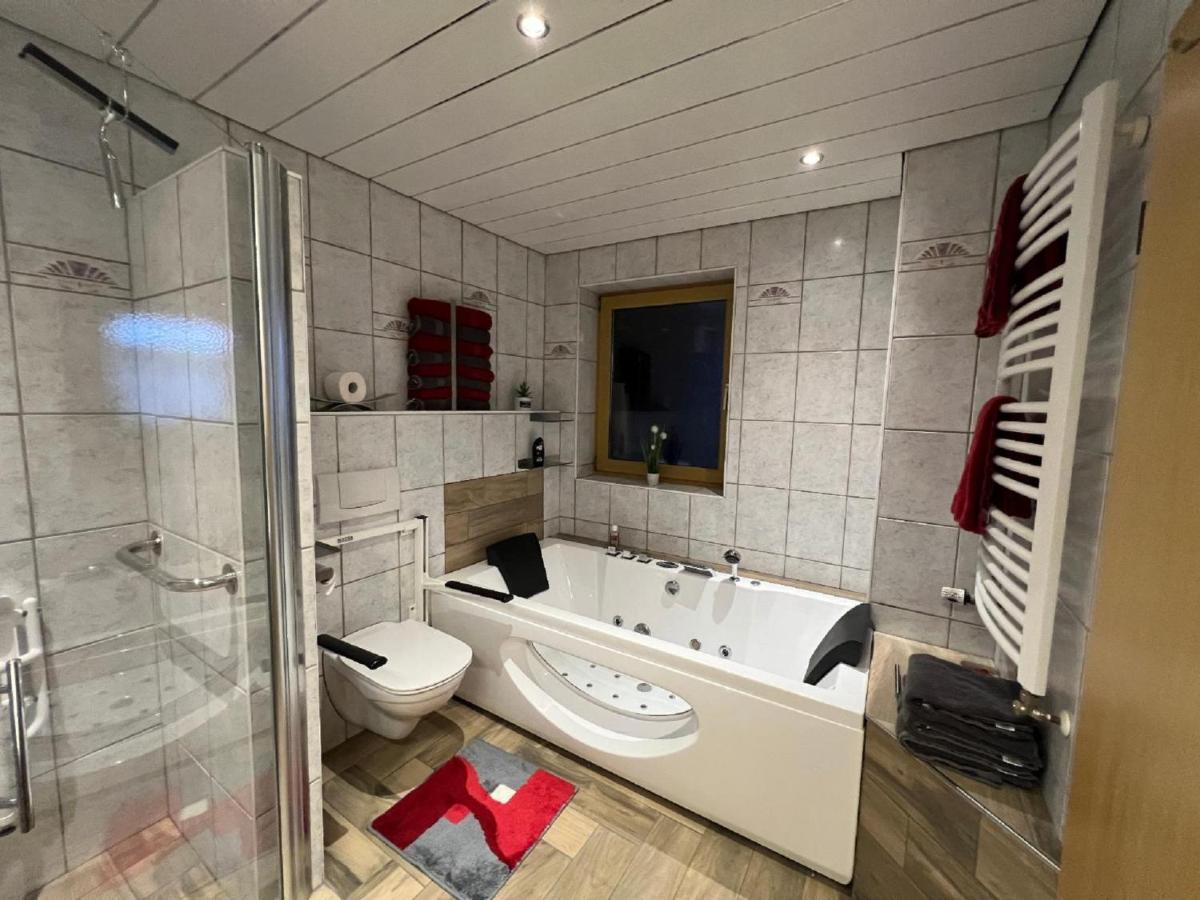 Ferienwohnung "Auszeit" Mit Garten Sankt Oswald-Riedlhuette Bagian luar foto